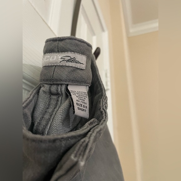 CHICO’S platinum gray jeans size .5 Short - Picture 5 of 5